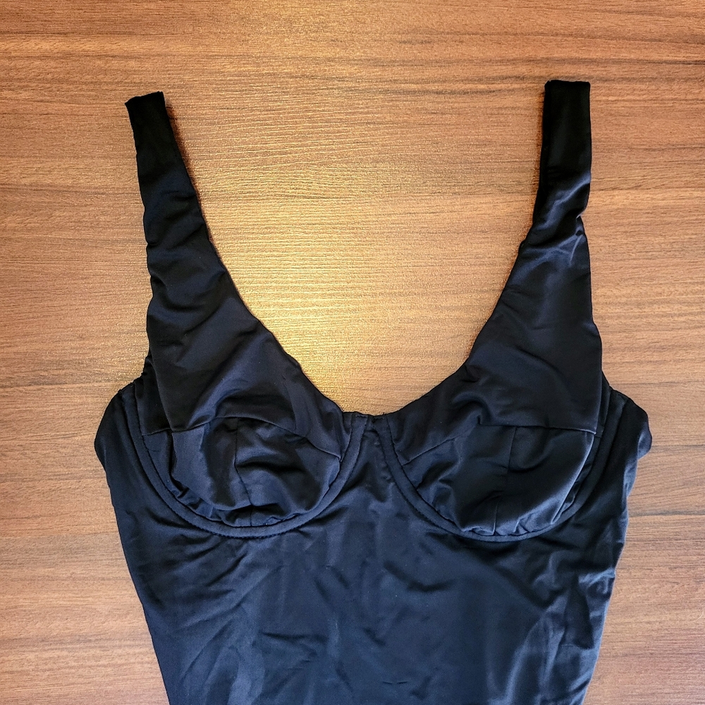 NWT Myraswim Mila One Piece Swimsuit in Black Size Medium - Picture 4 of 11
